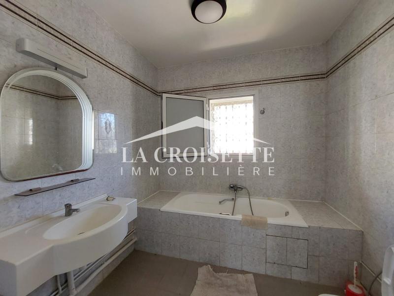 Villa S+4 aux Berges du Lac 1